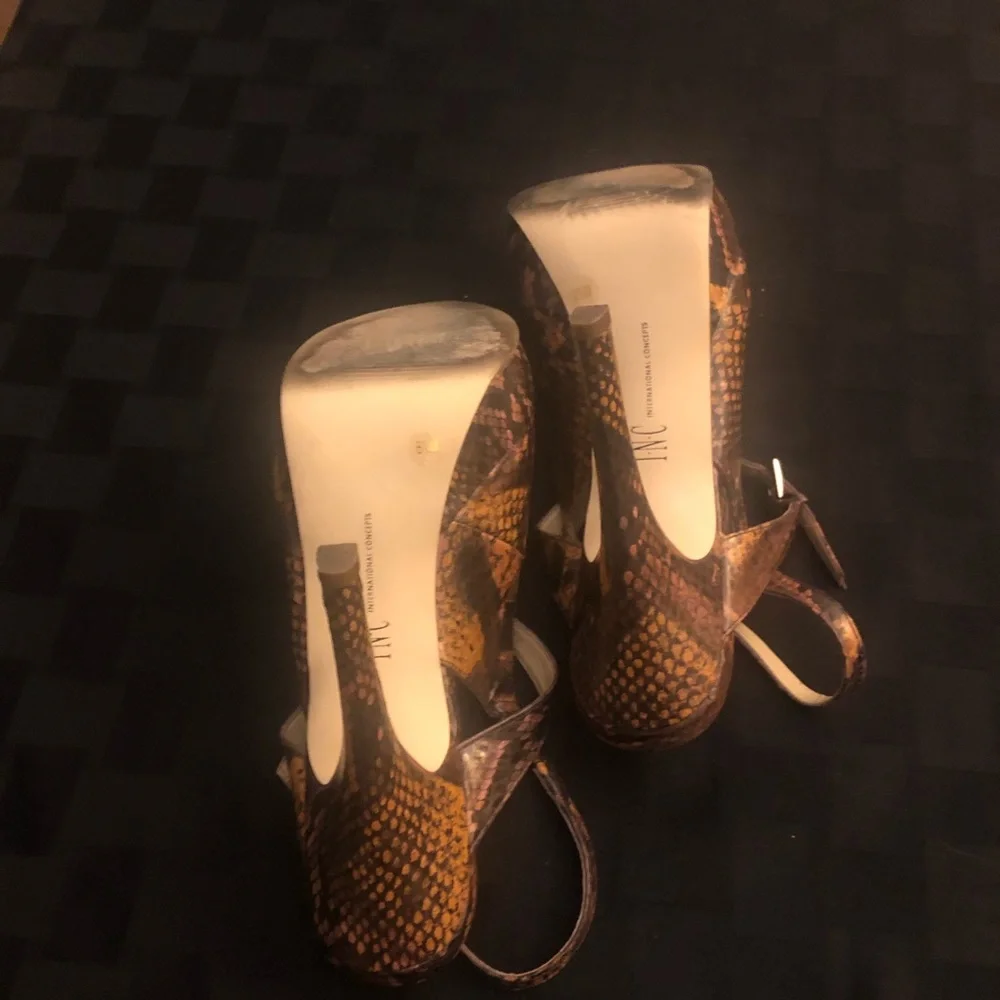 INC International Concepts Brown Platform Heels